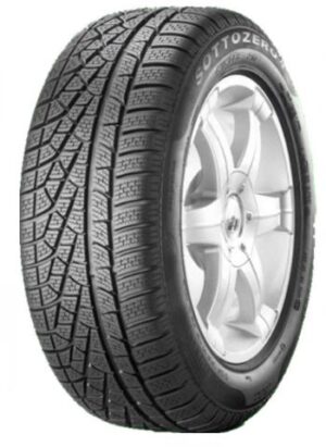 PIRELLI 215 50 R17 95V